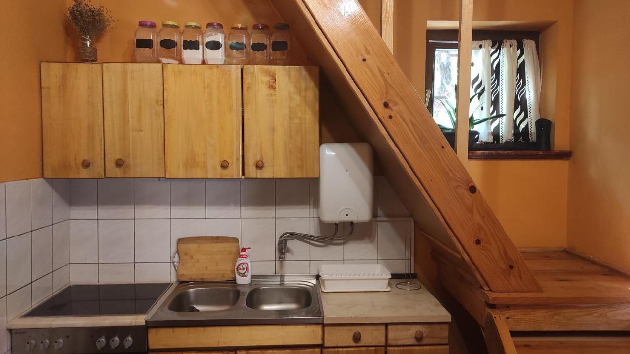Ferienwohnung Wood House Ruma Exterior foto